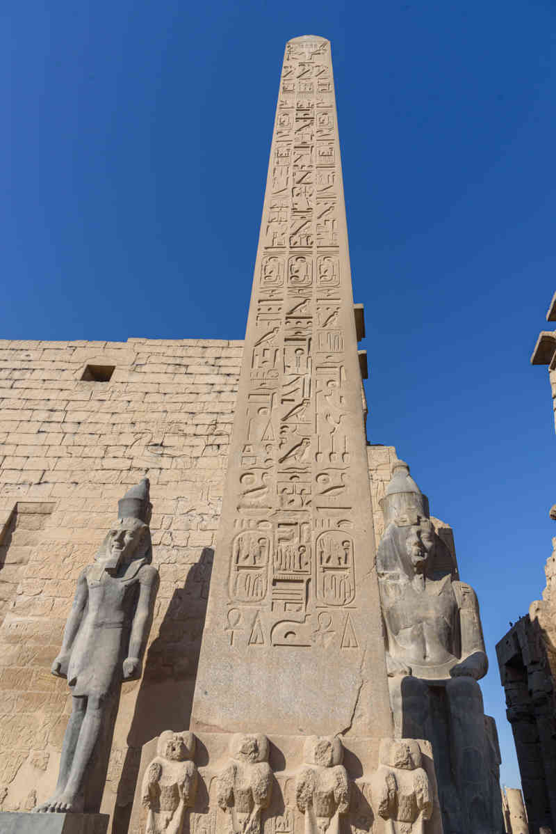 Egipto 090 - Luxor - Templo de Luxor.jpg